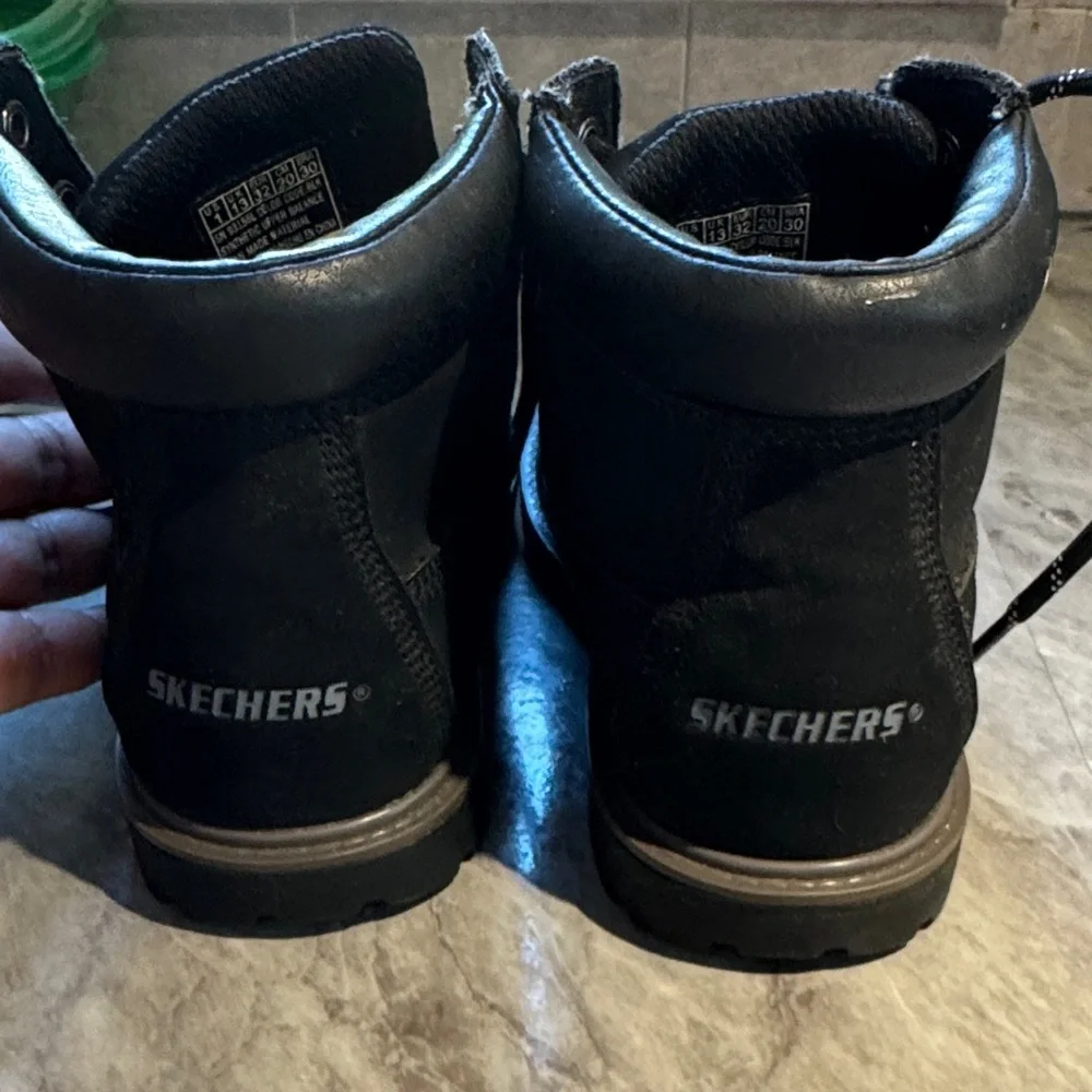 Skechers durable nubuck